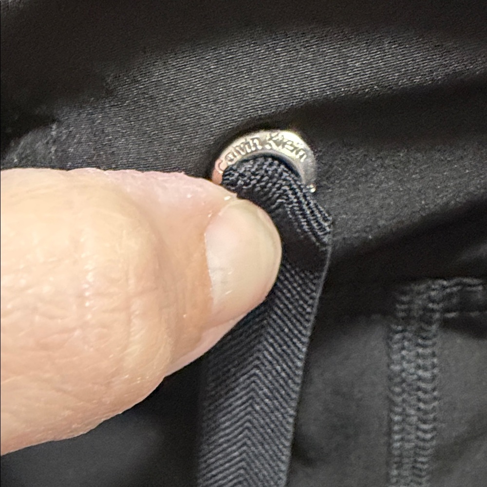 Calvin Klein Black Drawstring Capris - image 5